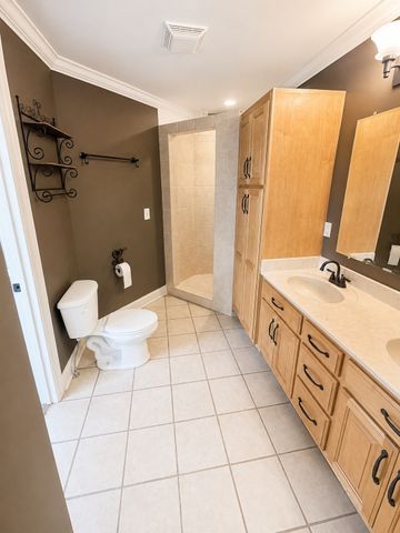 23 Skidmore Ln, Winchester, TN 37398