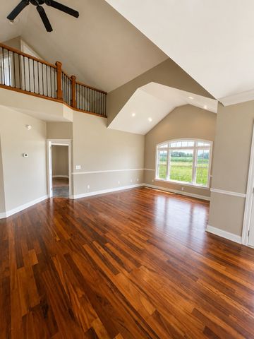 23 Skidmore Ln, Winchester, TN 37398