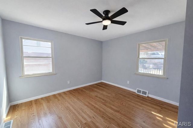 424 Oliver Lee Drive, Belleville, IL 62223