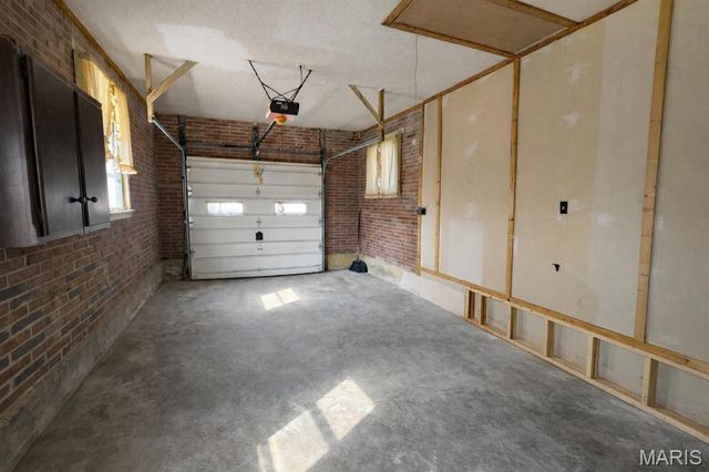 424 Oliver Lee Drive, Belleville, IL 62223