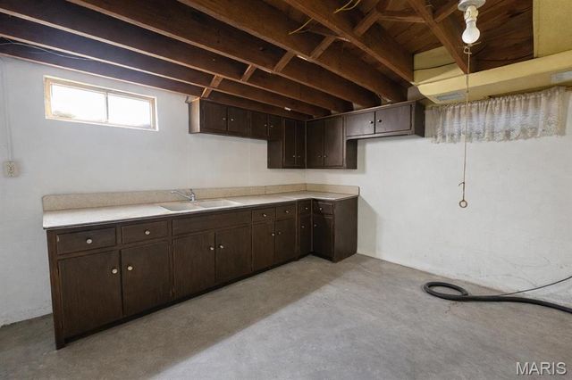 424 Oliver Lee Drive, Belleville, IL 62223