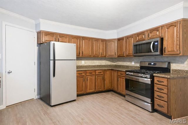 424 Oliver Lee Drive, Belleville, IL 62223