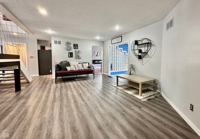 200 Bailliere Drive, Martinsville, IN 46151