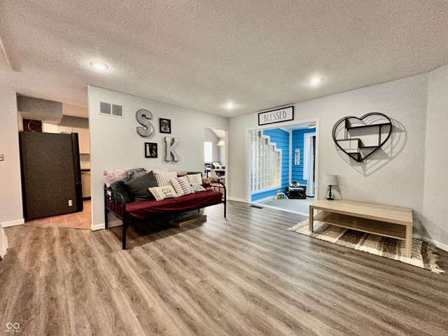 200 Bailliere Drive, Martinsville, IN 46151