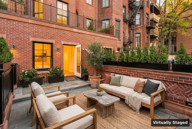 260-262 Commonwealth Avenue 1B, Boston, MA 02116