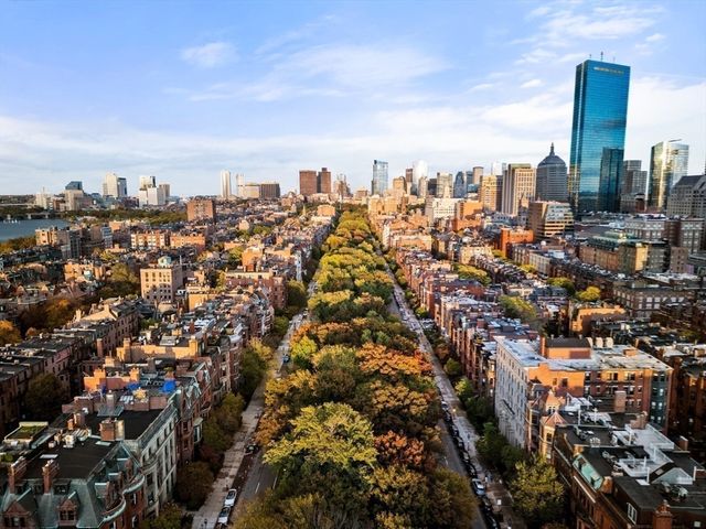 260-262 Commonwealth Avenue 1B, Boston, MA 02116