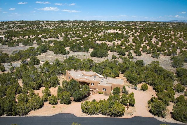 53 Vallecito Rd., Santa Fe, NM 87506