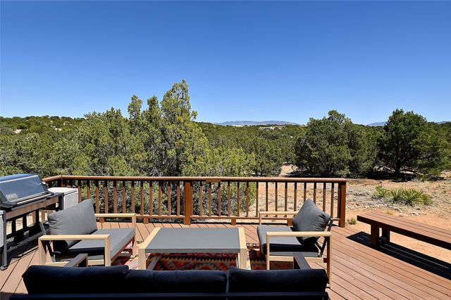 53 Vallecito Rd., Santa Fe, NM 87506