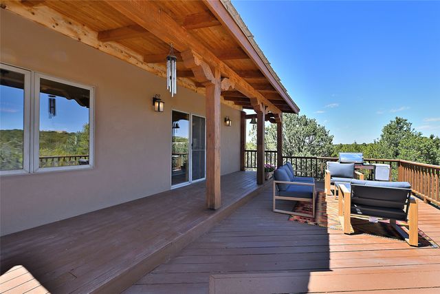 53 Vallecito Rd., Santa Fe, NM 87506