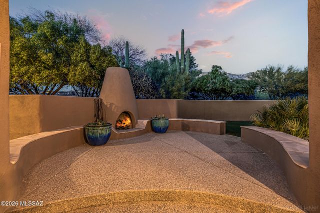 7050 N Via Sierra Del Sol, Tucson, AZ 85718