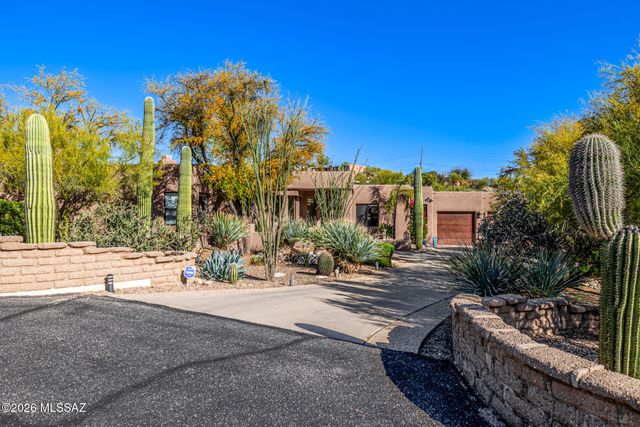 7050 N Via Sierra Del Sol, Tucson, AZ 85718