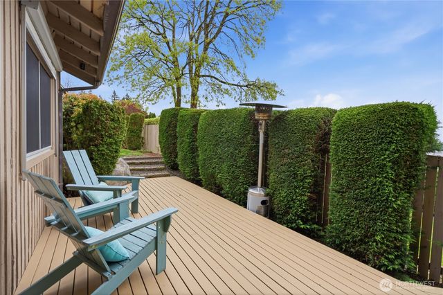 5701 137th Place SE, Bellevue, WA 98006