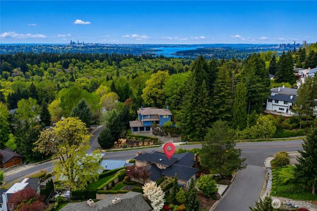 5701 137th Place SE, Bellevue, WA 98006