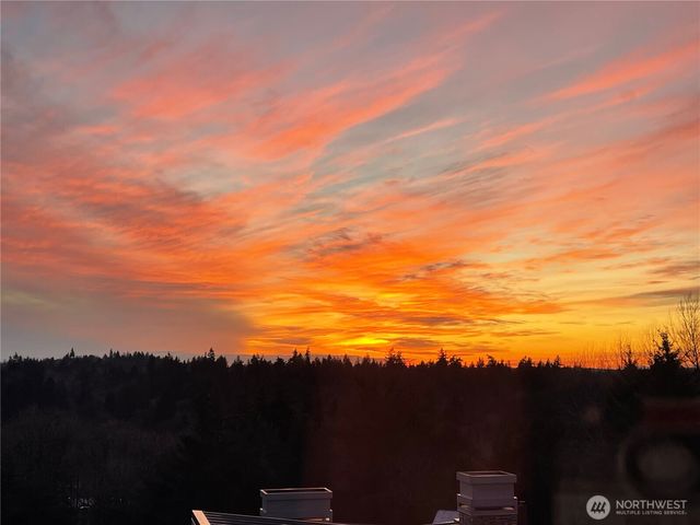 5701 137th Place SE, Bellevue, WA 98006