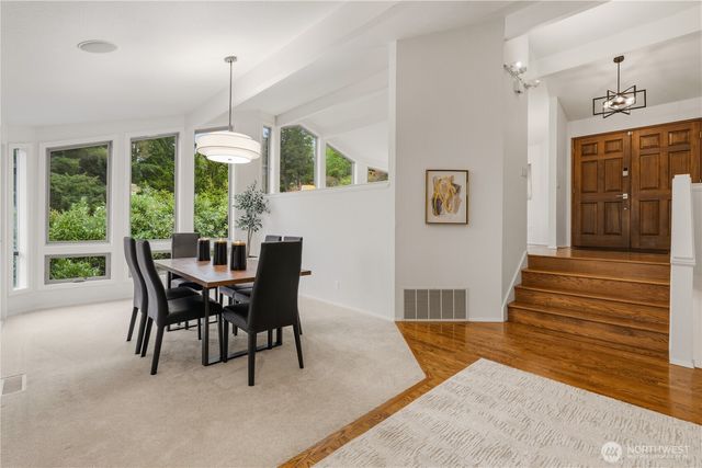 5701 137th Place SE, Bellevue, WA 98006
