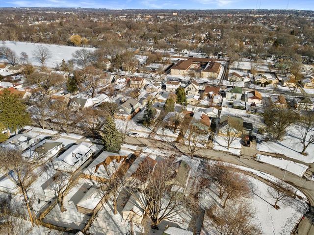 4547 N 49th STREET, Milwaukee, WI 53218