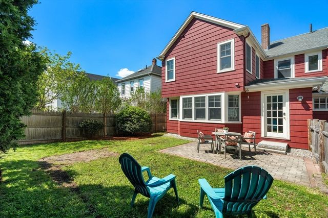42 Aberdeen St, Newton, MA 02461