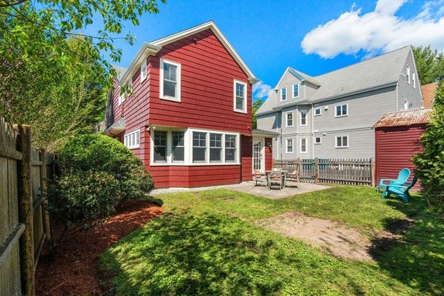 42 Aberdeen St, Newton, MA 02461