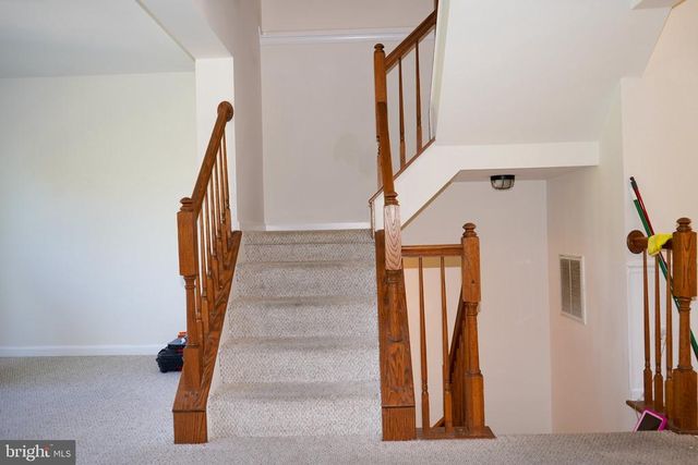 4004 FOUNTAIN BRIDGE CT, Fredericksburg, VA 22408