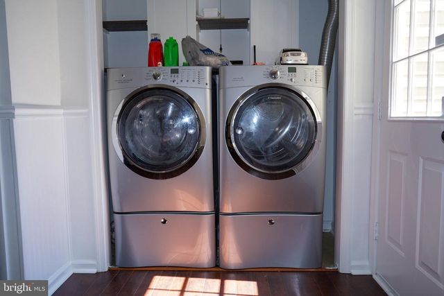 4004 FOUNTAIN BRIDGE CT, Fredericksburg, VA 22408
