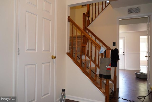 4004 FOUNTAIN BRIDGE CT, Fredericksburg, VA 22408