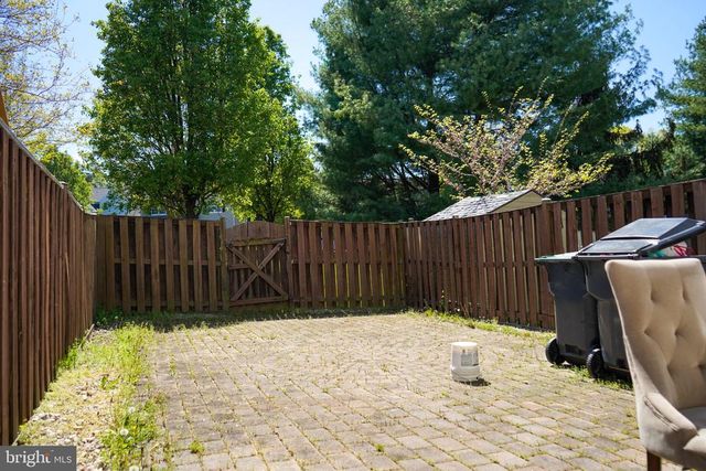 4004 FOUNTAIN BRIDGE CT, Fredericksburg, VA 22408