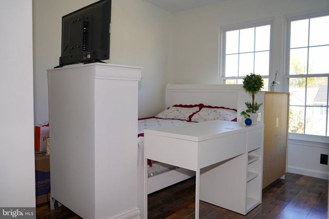 4004 FOUNTAIN BRIDGE CT, Fredericksburg, VA 22408