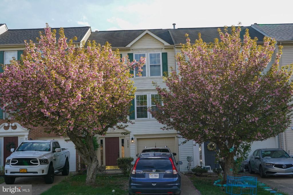 4004 FOUNTAIN BRIDGE CT, Fredericksburg, VA 22408