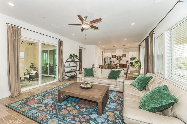 948 Beaver Pond, Madera, CA 93636