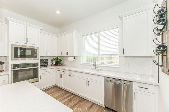 948 Beaver Pond, Madera, CA 93636