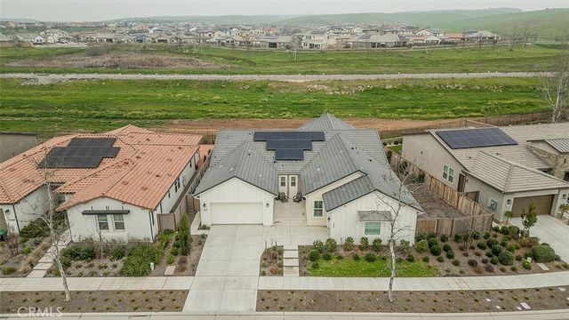 948 Beaver Pond, Madera, CA 93636