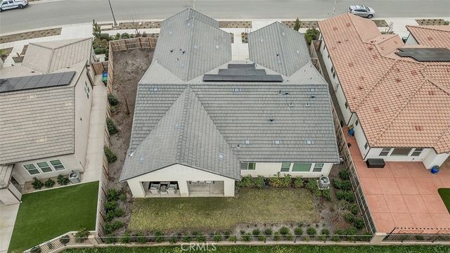 948 Beaver Pond, Madera, CA 93636