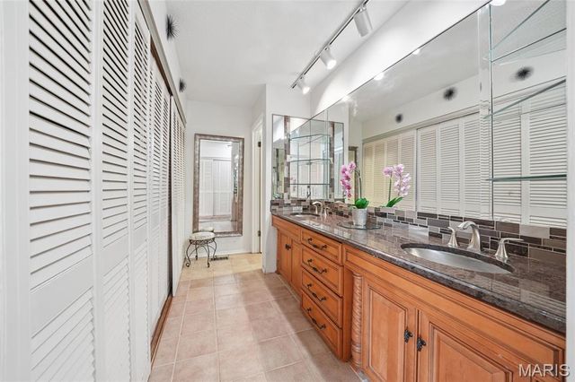 2250 Seven Pines Drive, Unincorporated, MO 63146