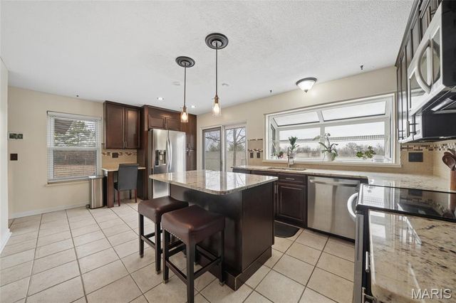 2250 Seven Pines Drive, Unincorporated, MO 63146