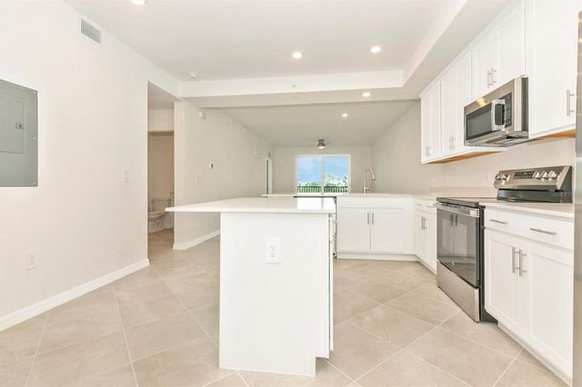 12320 WELLEN GOLF STREET 305, Venice, FL 34293