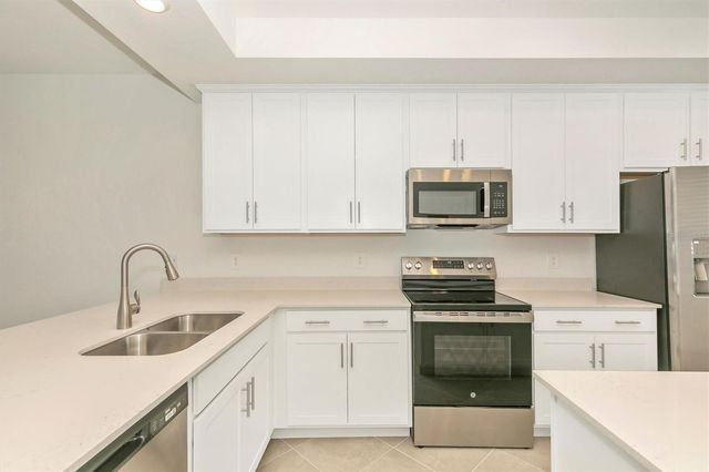 12320 WELLEN GOLF STREET 305, Venice, FL 34293