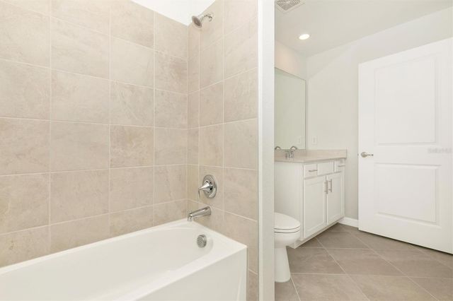 12320 WELLEN GOLF STREET 305, Venice, FL 34293