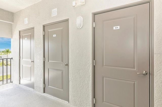 12320 WELLEN GOLF STREET 305, Venice, FL 34293