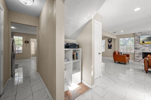 2504 Ferguson Way, Houston, TX 77088