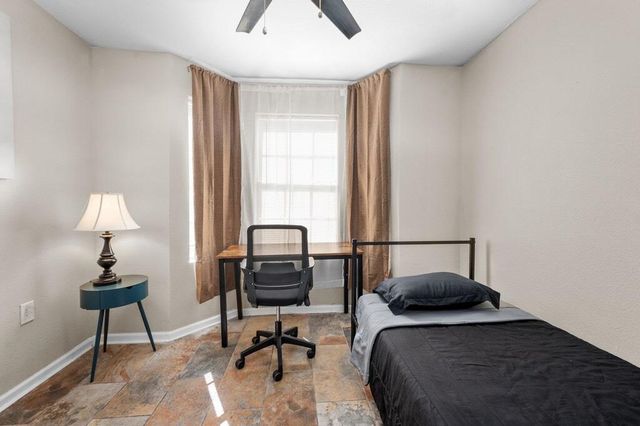 2504 Ferguson Way, Houston, TX 77088