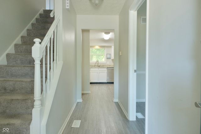 3712 Oil Creek Drive, Indianapolis, IN 46268