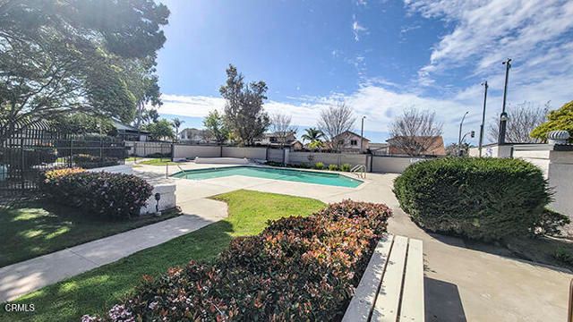 643 Holly Avenue, Oxnard, CA 93036