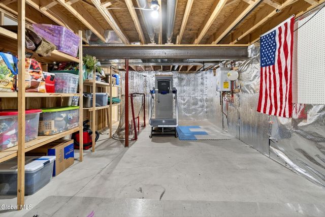 10 Gailes Drive, Bethlehem, NY 12159