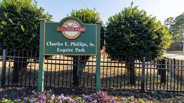 2660 Alderbrook Court, College Park, GA 30349