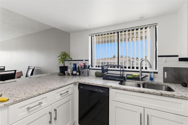 1064 LOTUS PARKWAY 941, Altamonte Springs, FL 32714