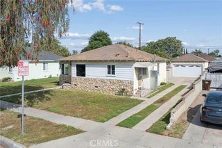 1613 E Ezmirlian, Compton, CA 90221