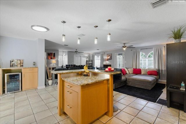 2801 W SAN ISIDRO STREET, Tampa, FL 33629