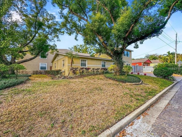 2801 W SAN ISIDRO STREET, Tampa, FL 33629