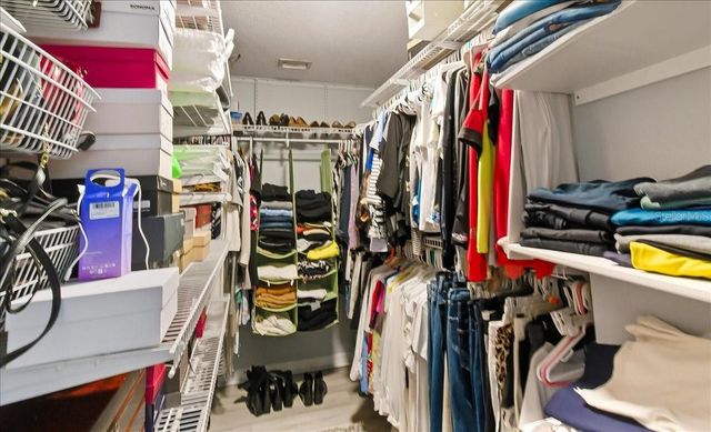 2801 W SAN ISIDRO STREET, Tampa, FL 33629