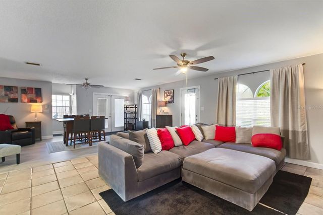 2801 W SAN ISIDRO STREET, Tampa, FL 33629